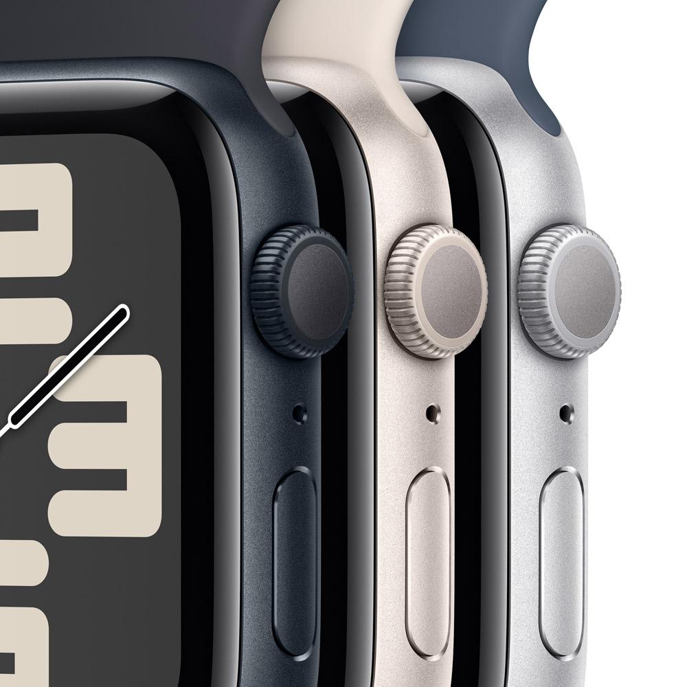 Apple Watch SE GPS • Caja de aluminio blanco estelar de 44 mm • Correa deportiva blanco estelar - S/M