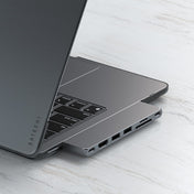 Carcasa SATECHI ECO para MacBook M2 de 13¨ - Gris