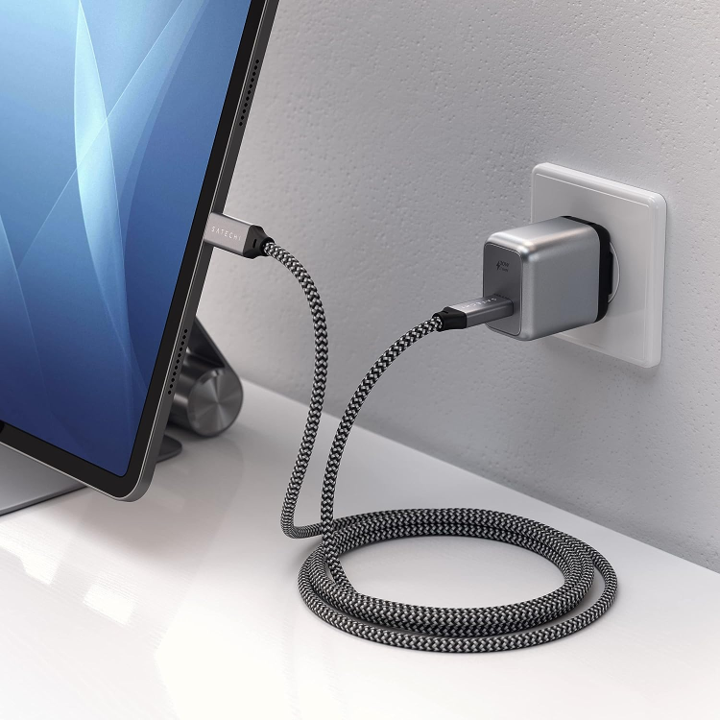 Cargador de Pared SATECHI de 30W USB-C GAN