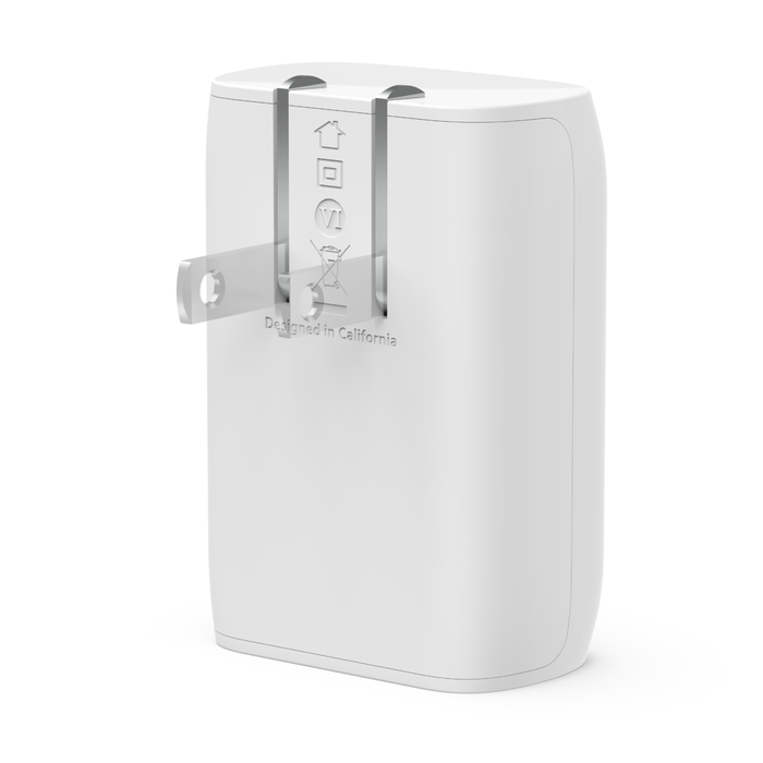 Cargador de pared BELKIN USB-C PD 3.0 PPS de 30 W + cable USB-C a USB-C - Blanco