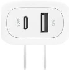ADAPTADOR BELKIN PARED 42W 2 PUERTOS USB-A Y USB-C + CABLE USB-C