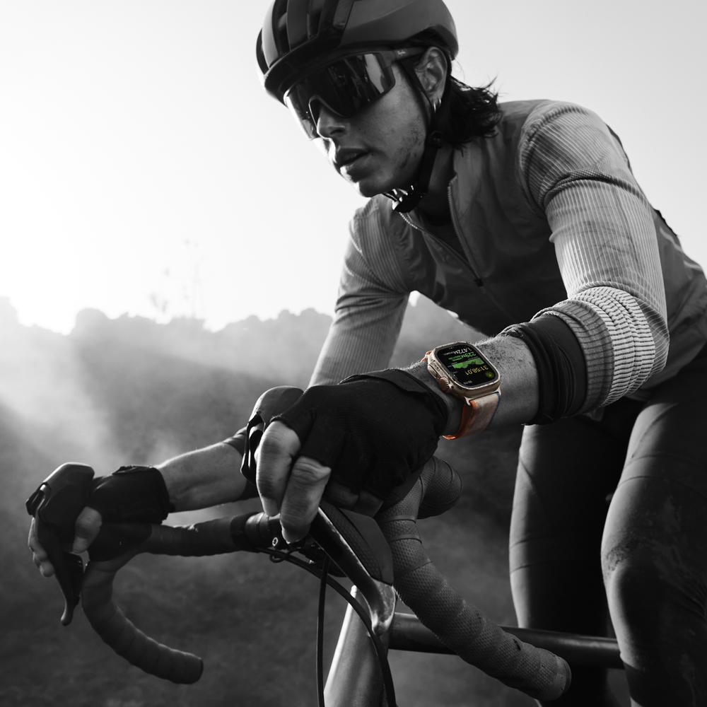 Apple Watch Ultra 2 GPS + Cellular • Caja de titanio de 49 mm • Correa Ocean blanca